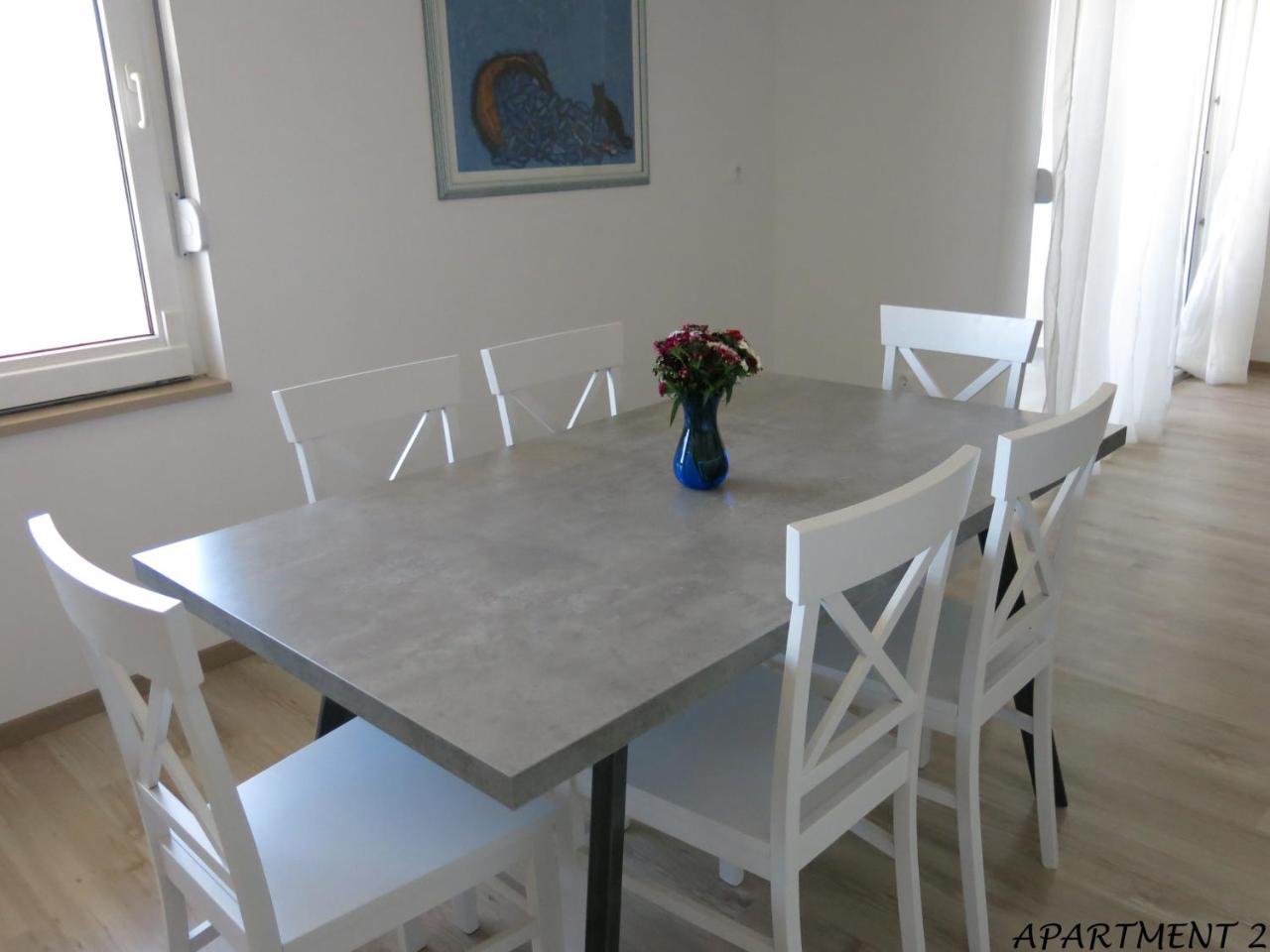Luka Appartement *