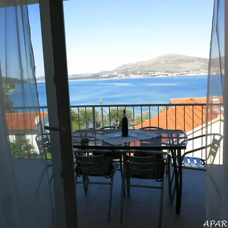 Apartments Luka Trogir Exterior photo