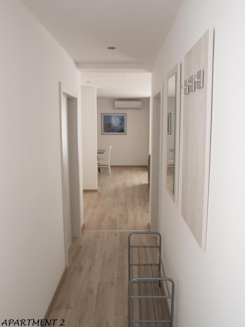 Luka Apartment